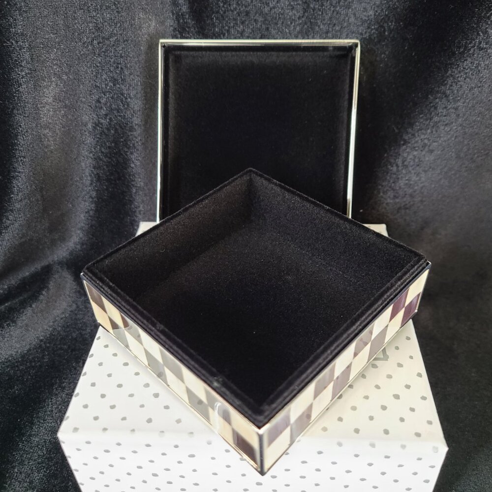 Mackenzie-Childs Courtly Check Silver Plated Trinket Box - NEW IN BOX! - Picture 7 of 13